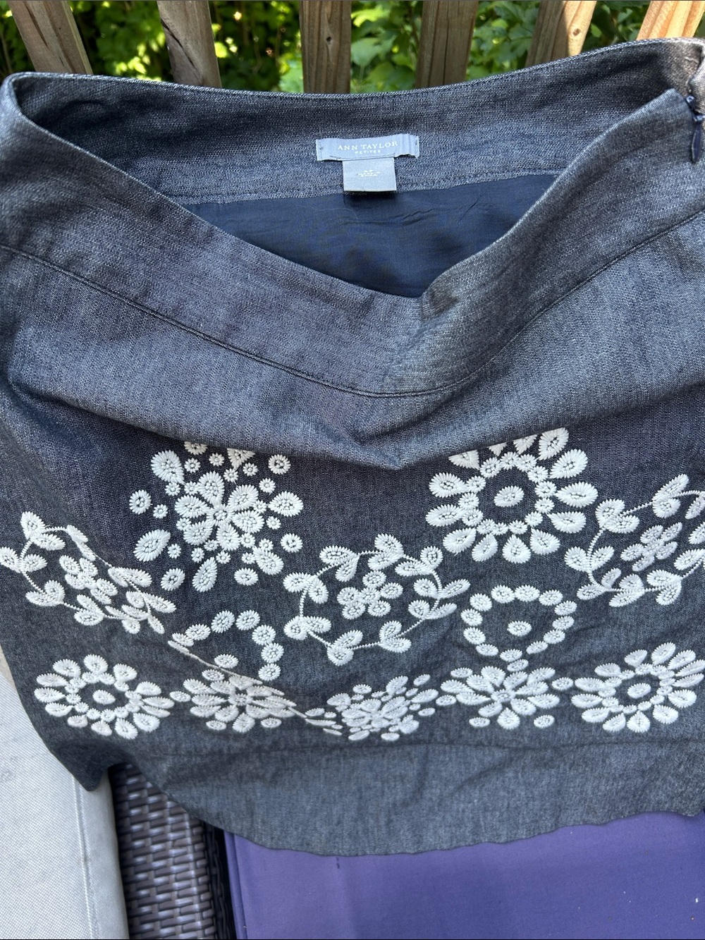 Ann Taylor Charcoal Gray Midi skirt with White Floral Embroidery